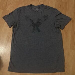 American eagle male lightweight T-shirt